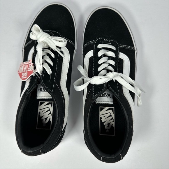 Vans Kids Black & White Old Skool Sneakers with Side Stripe - Picture 6 of 7